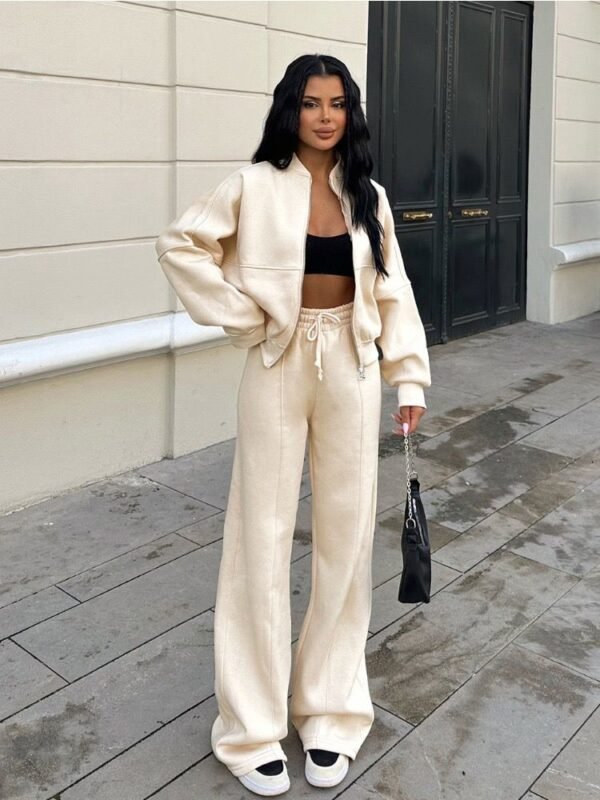 Vintage Oneck Zipper Bomber White Cropped Jacket And Pants - Image 2