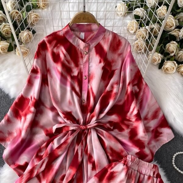 Tie dye 2 pieces set with a kimono top - Image 2
